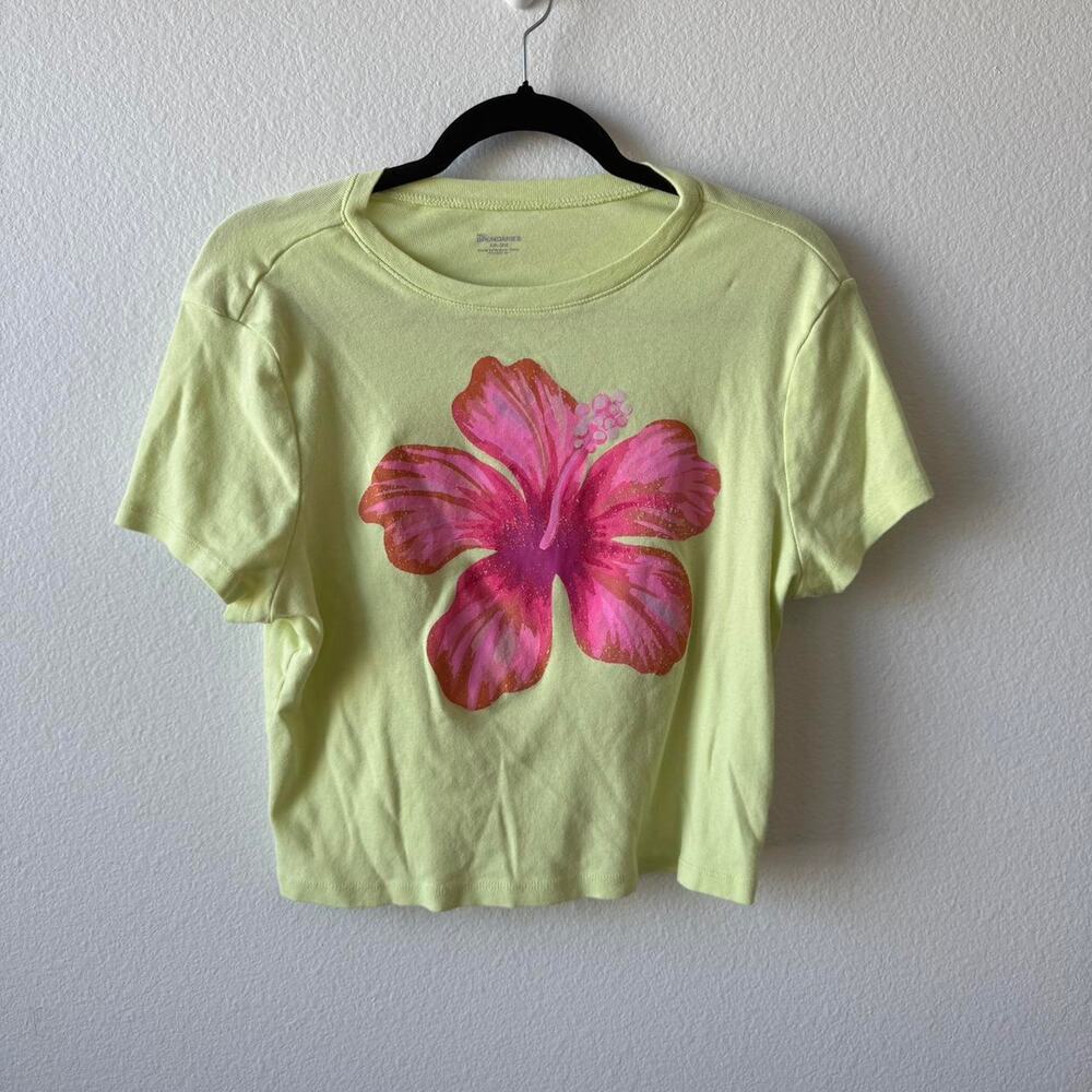 Green and pink hibiscus